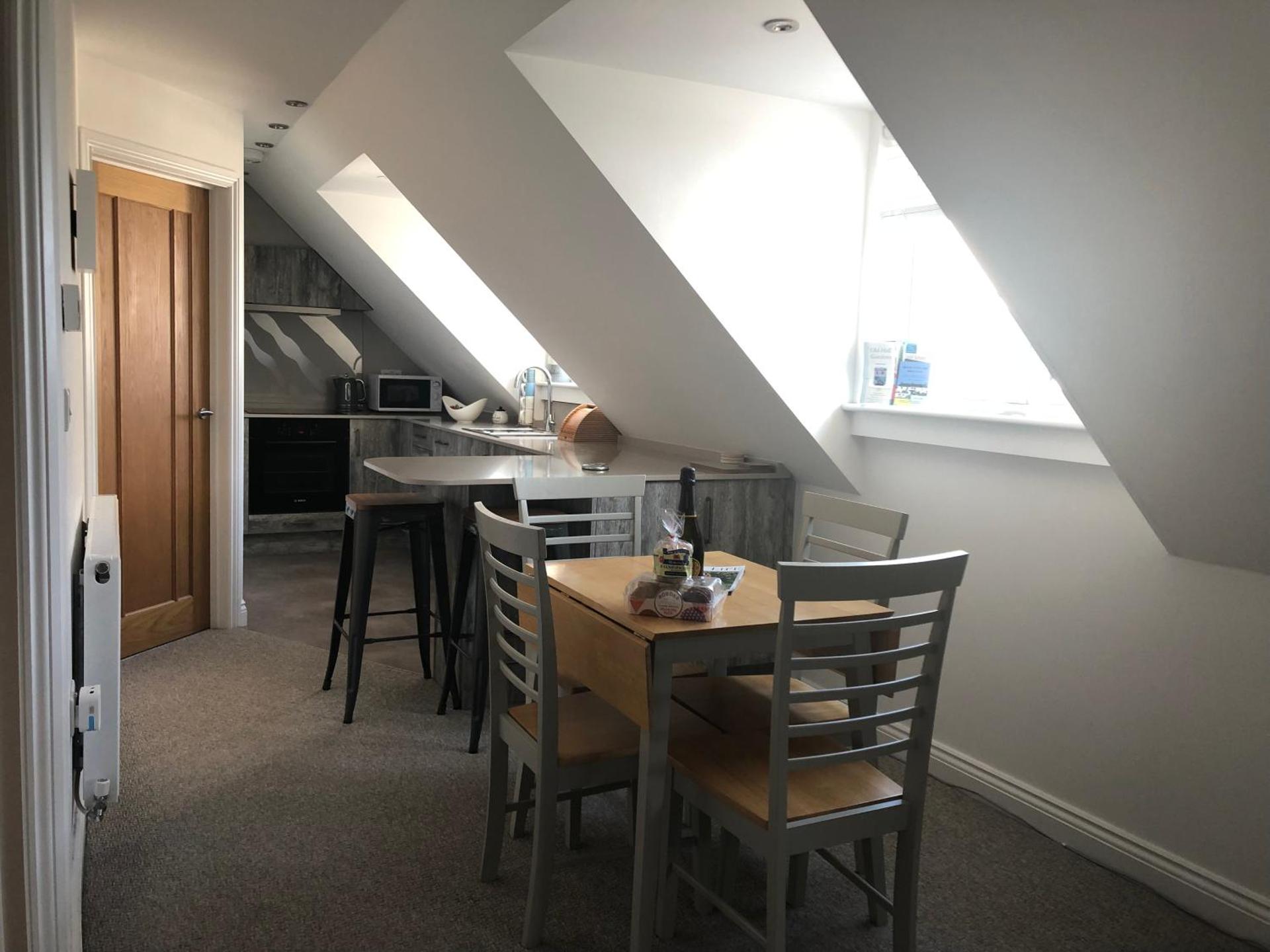 Sea dream lodge -coastal location/sea views/self-contained