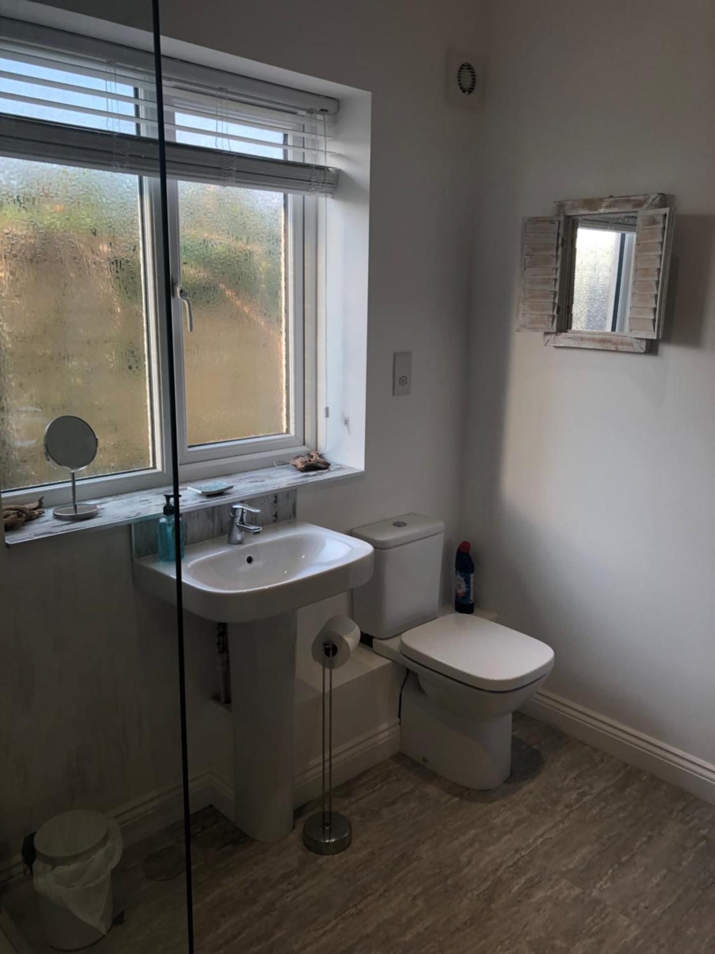 Sea dream lodge -coastal location/sea views/self-contained