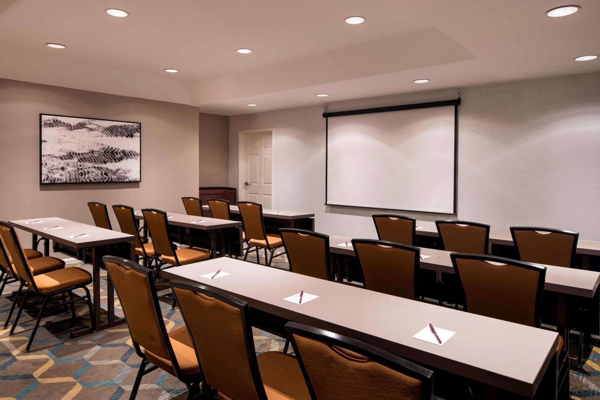 Meeting/conference room