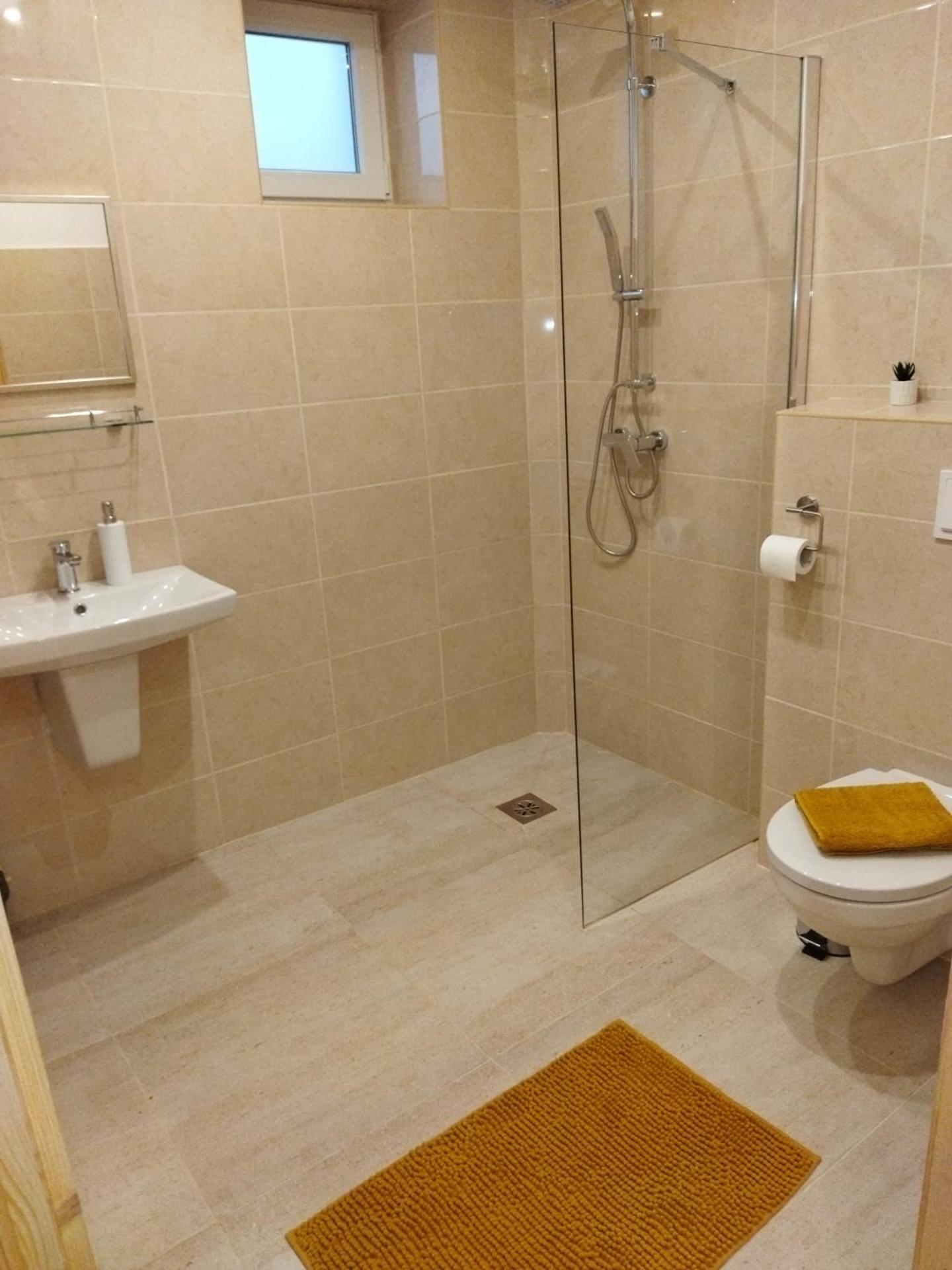 Deluxe Double Room with Extra Bed