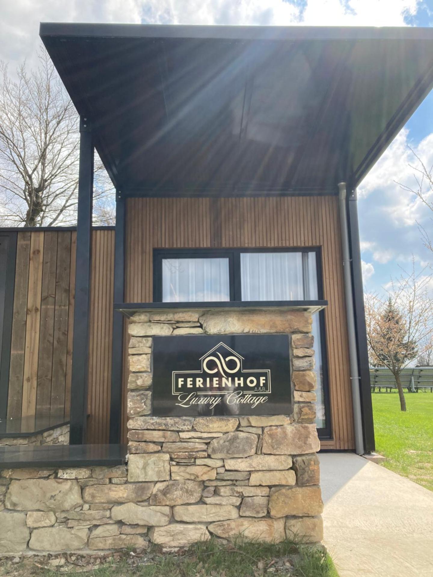 Tiny House - Luxury Cottage