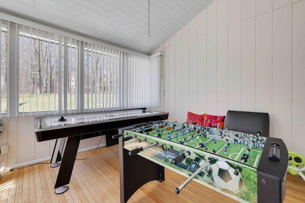 Cozy Poconos Mountain House with 3 bedrooms