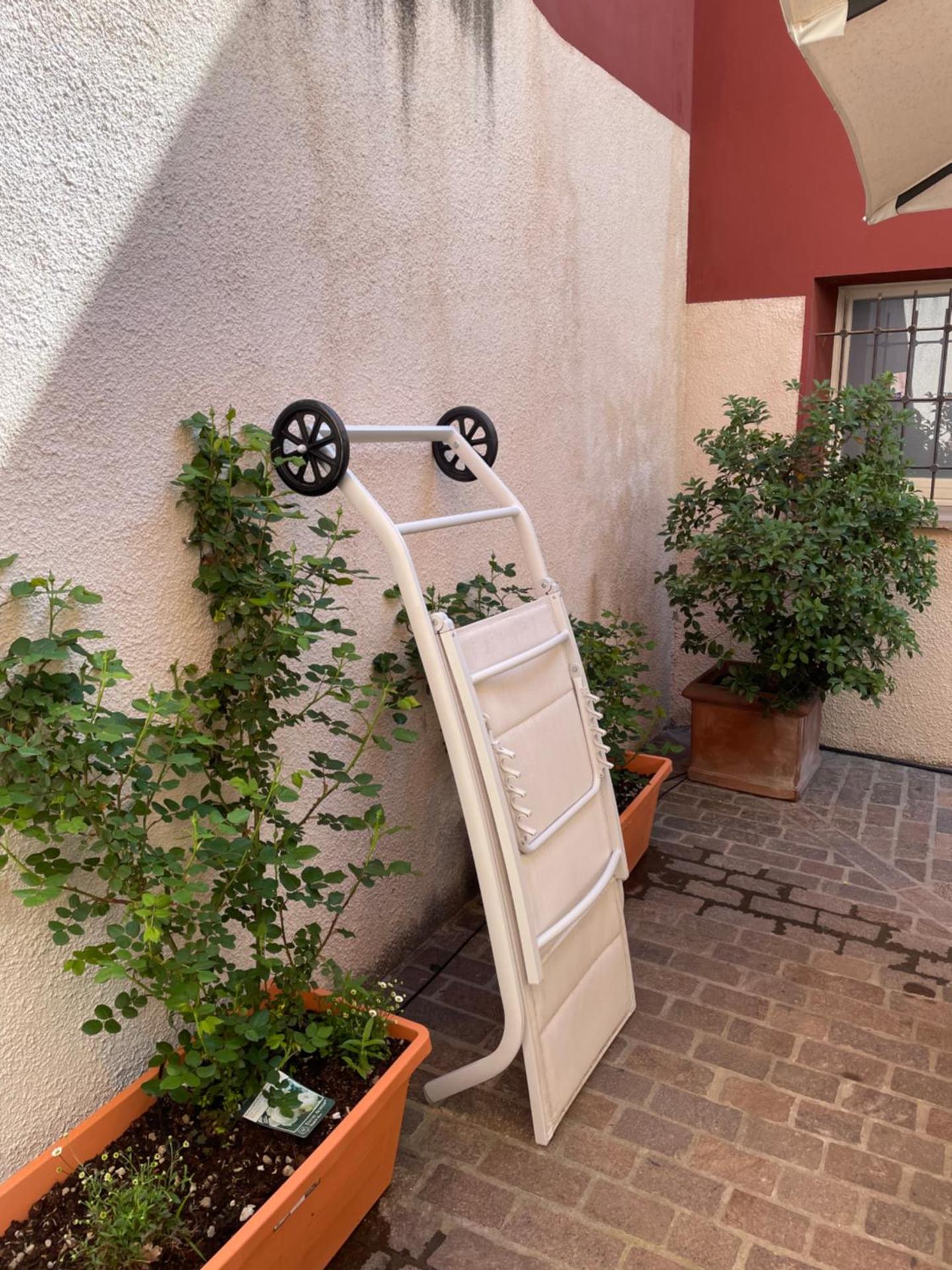 Via Braschi Sessantotto