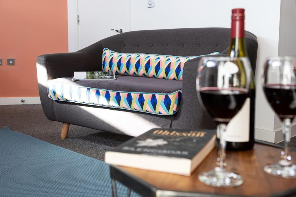 Bridge Square Apartments