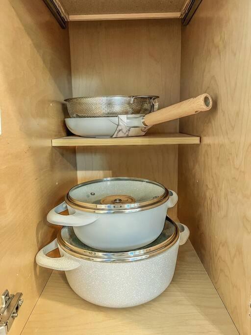 Sparkling Guest Home 2 bedroom-15 Minutes to Clearwater Beach