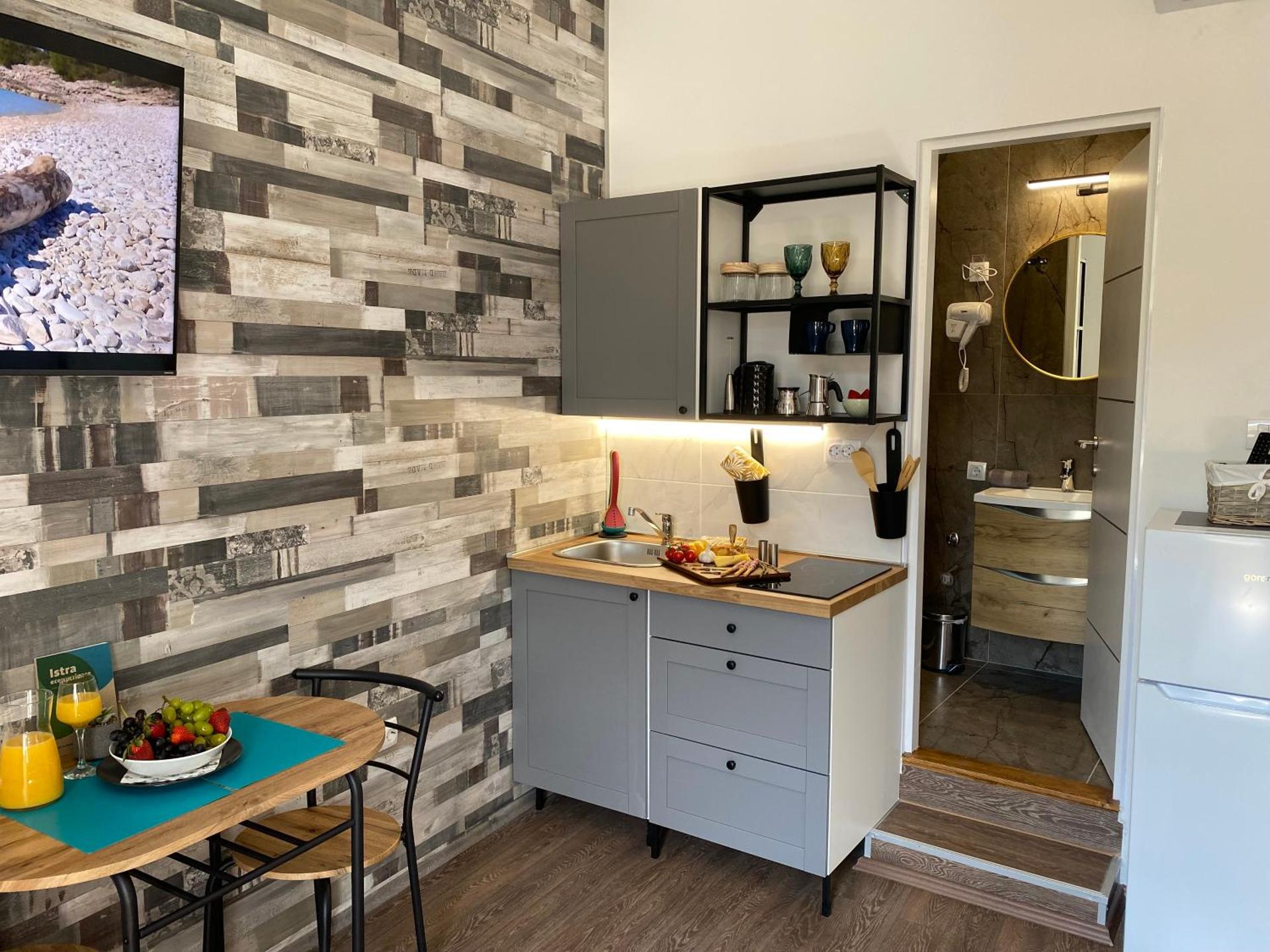 LukaDoraJana Pula City Center