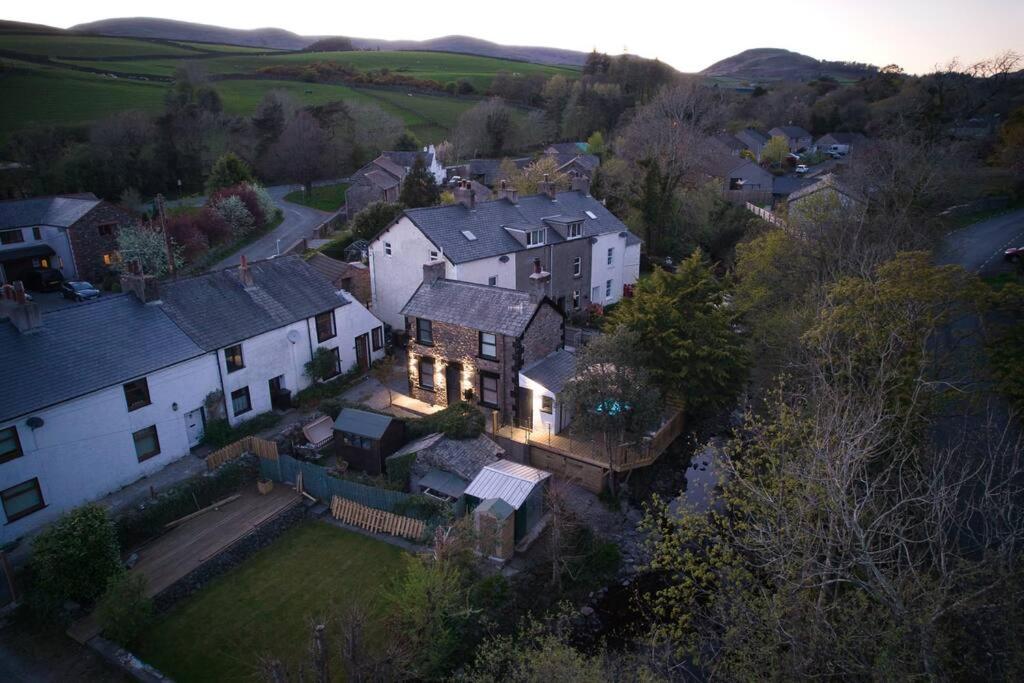 Luxurious Cottage with hot tub, Lake District