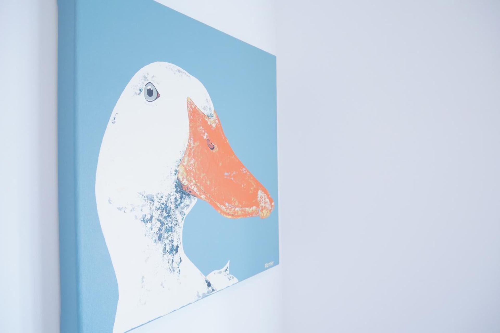 Sunset View, 2 bedrooms in the heart of Holt with parking