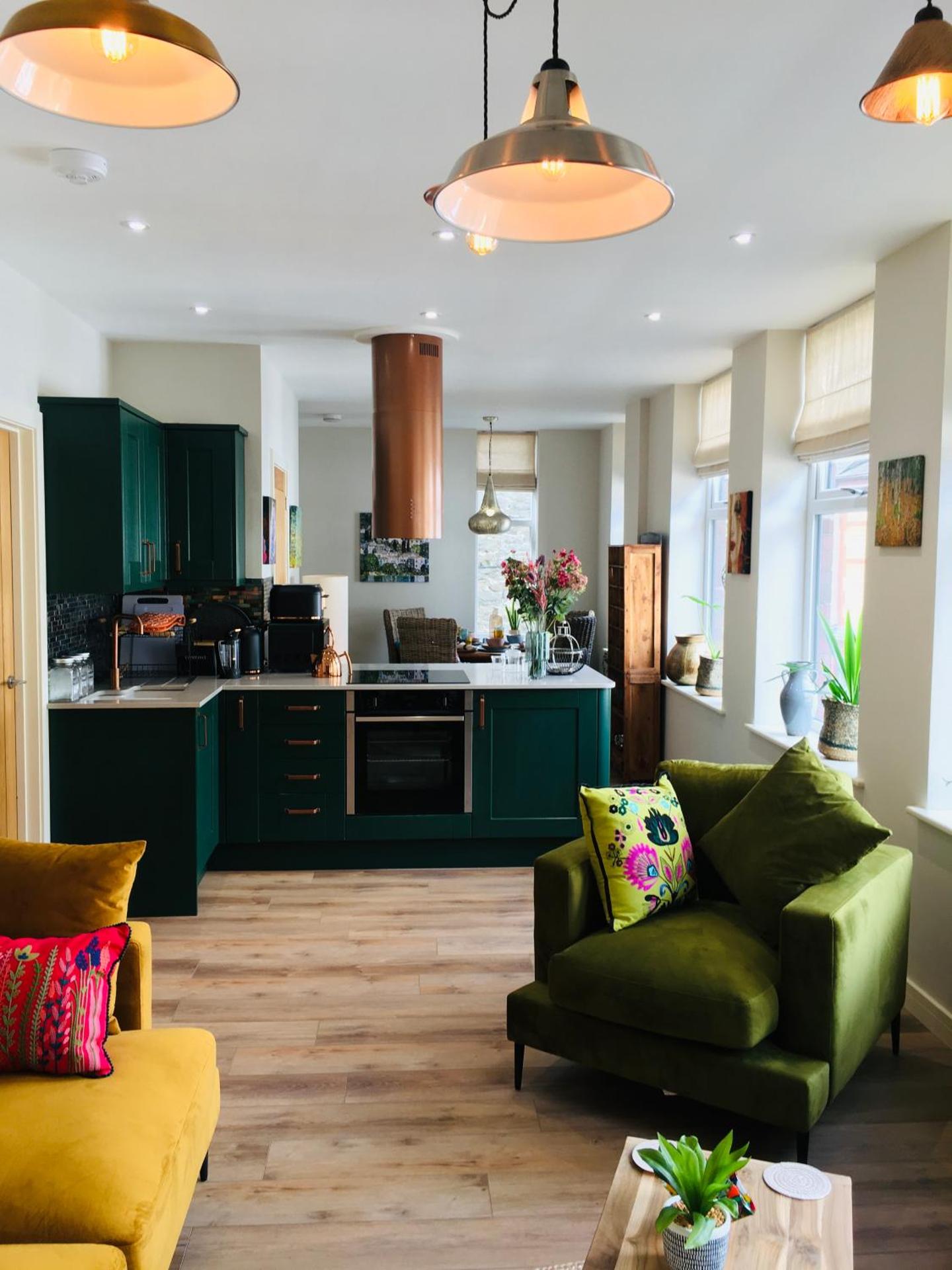 Communal lounge/ TV room