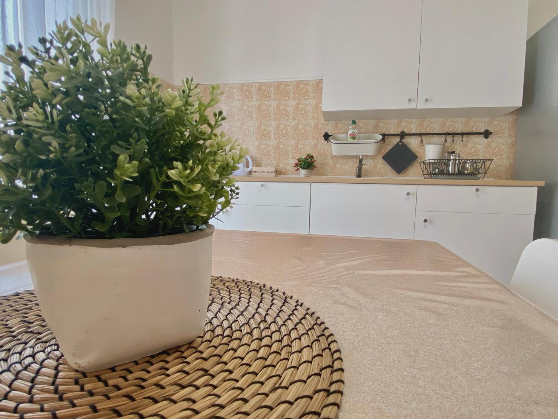 Guest House Service - Game Apartment