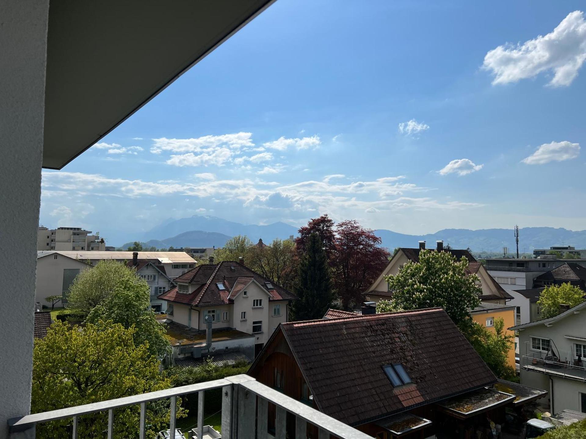 Zimmer & Appartements am Schloßplatz