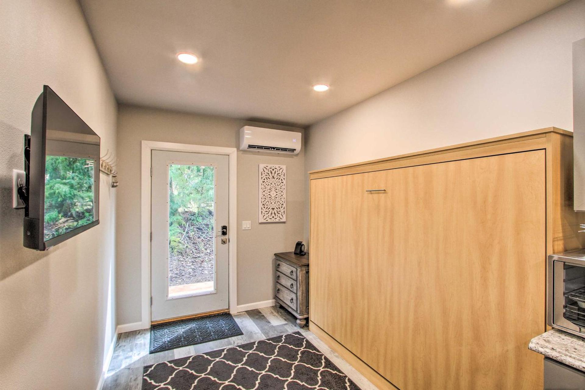 Steps to Foothills Trail Unique Carbonado Studio