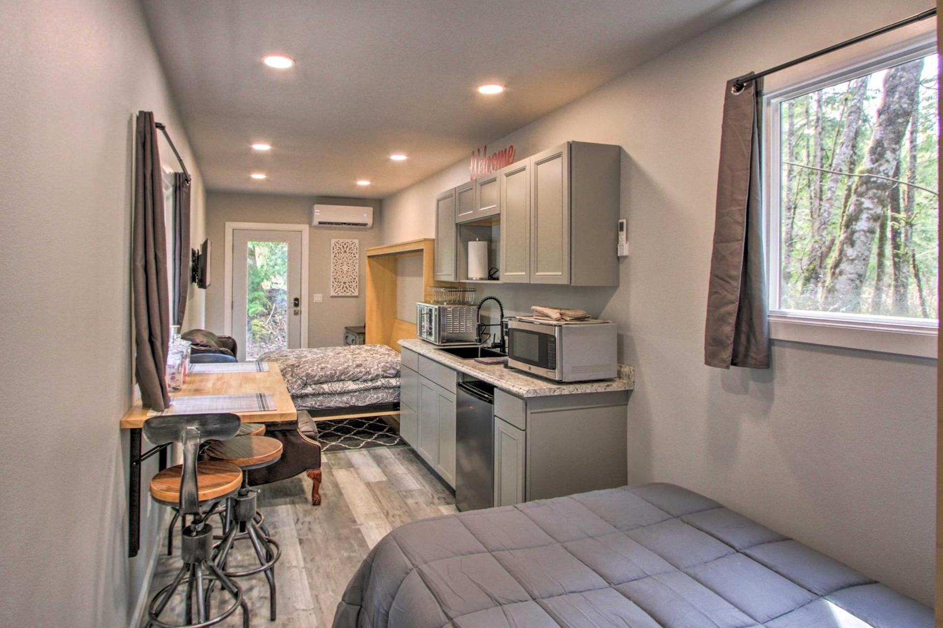 Steps to Foothills Trail Unique Carbonado Studio