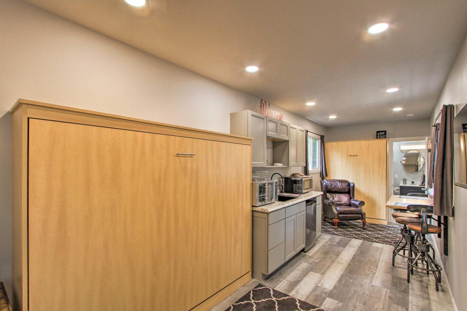 Steps to Foothills Trail Unique Carbonado Studio