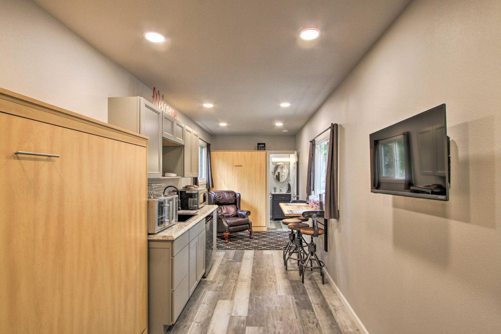 Steps to Foothills Trail Unique Carbonado Studio