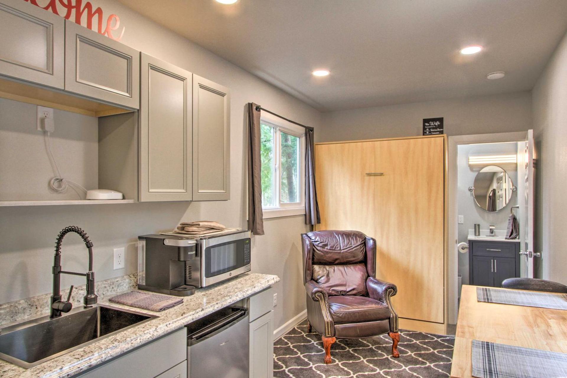 Steps to Foothills Trail Unique Carbonado Studio