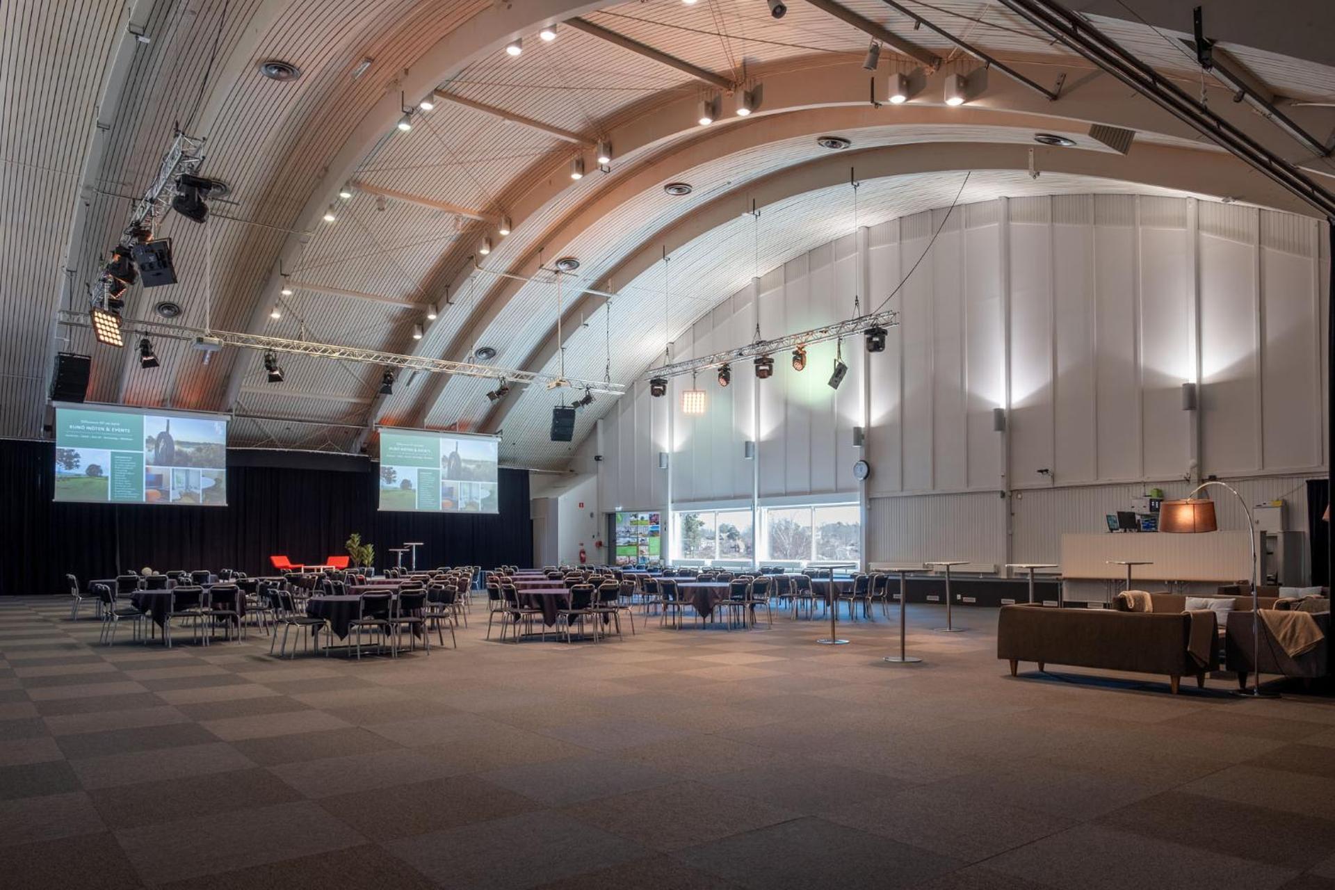 Meeting/conference room