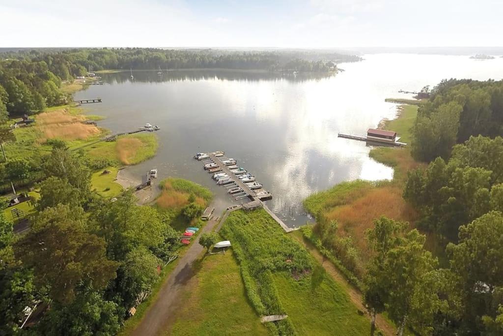Stockholm archipelago with pool, boat and bikes