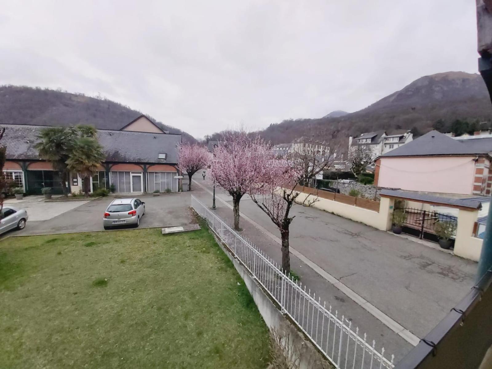 Appartement T2 avec balcon à Argelès Gazost