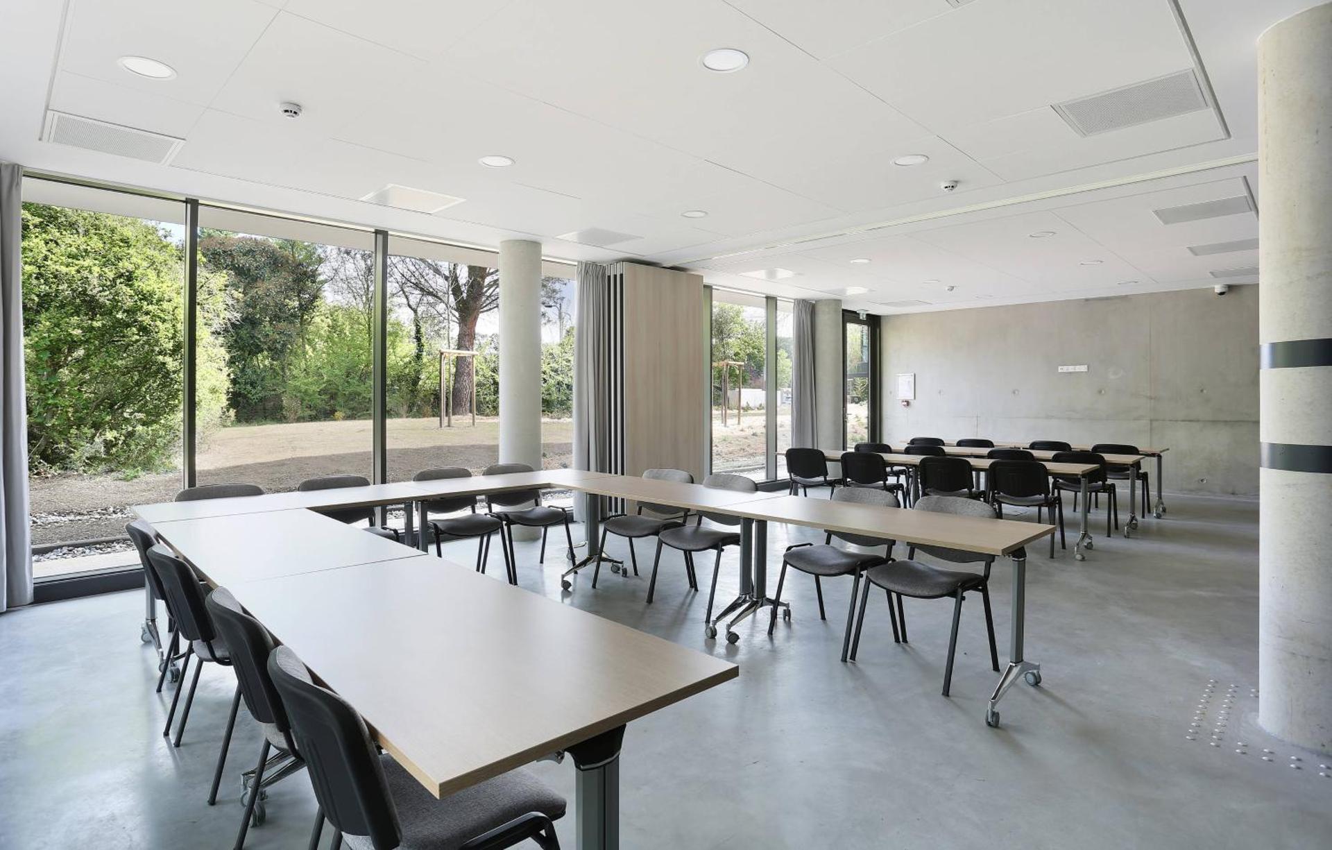 Meeting/conference room