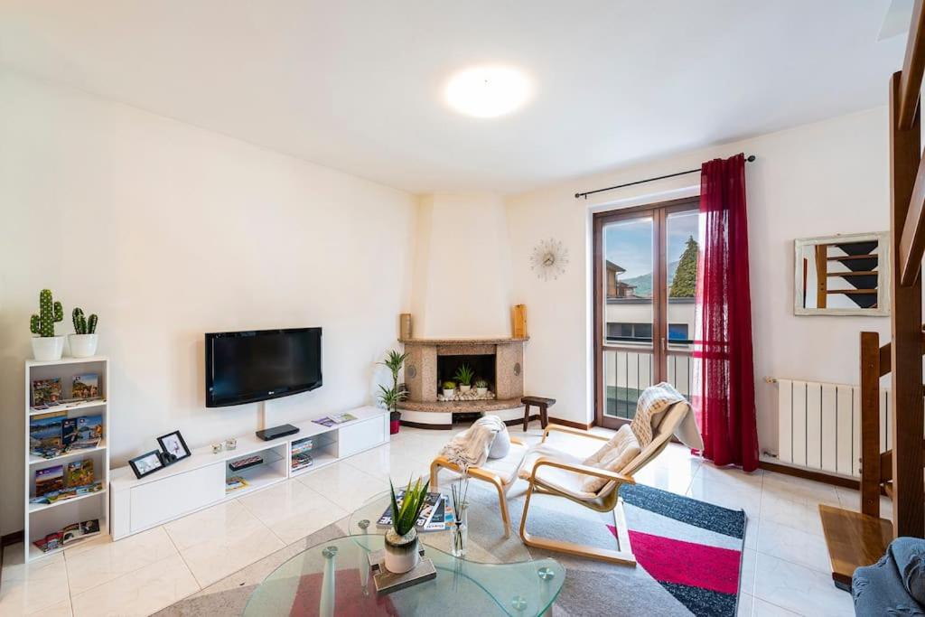 Tresa Bay House - Lugano Lake