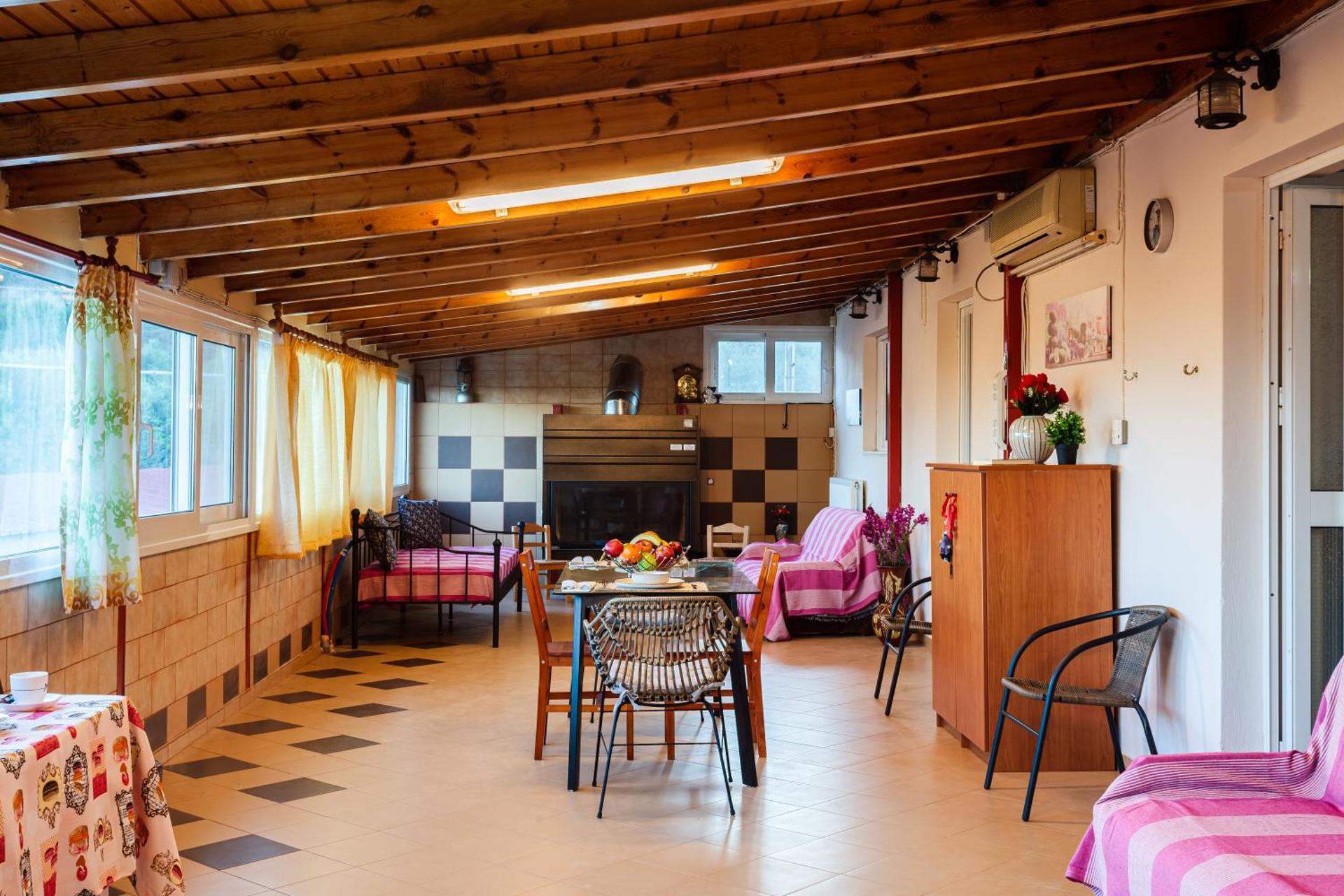 Makarounis Athanasios Traditional Apartments(Ξενώνας)