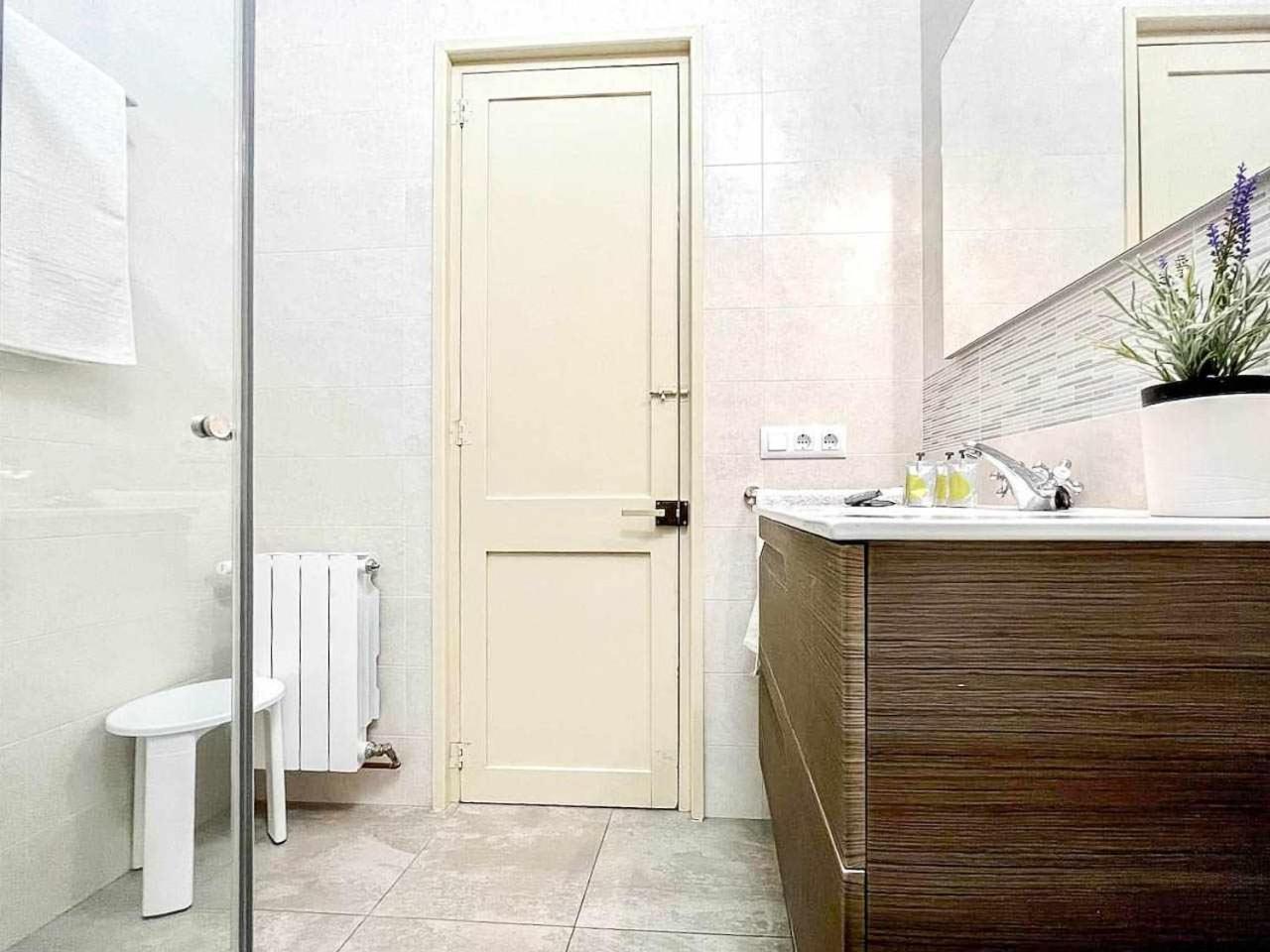 Can Janot - Casa con jardín cerca del lago