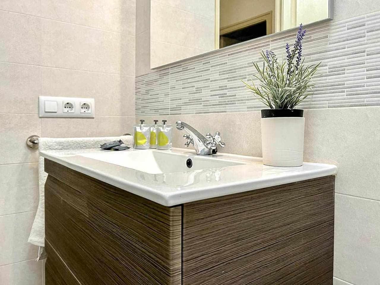 Can Janot - Casa con jardín cerca del lago