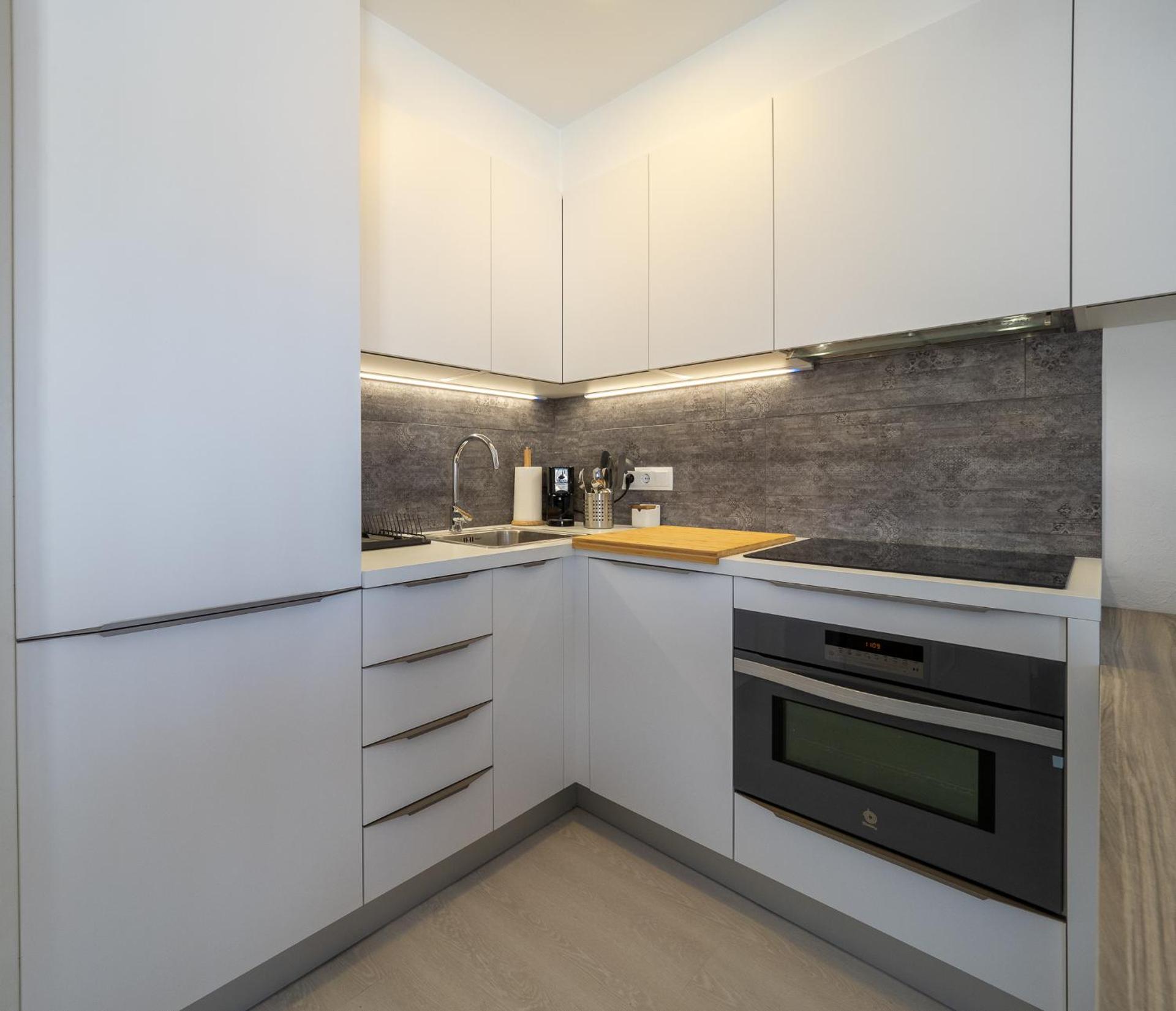 Kitchen or kitchenette