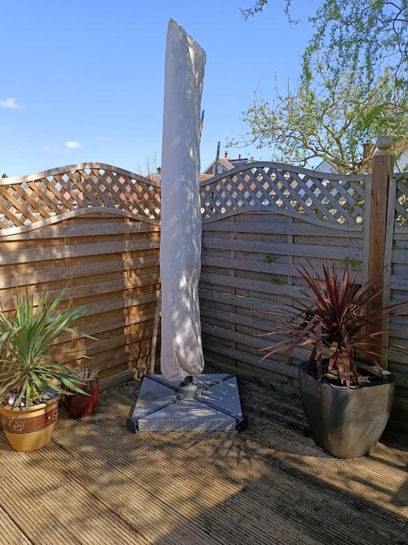 Crown Cabin Wiltshire near Longleat and Bath