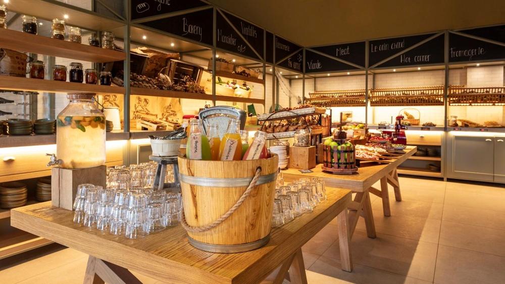 Restaurant/places to eat