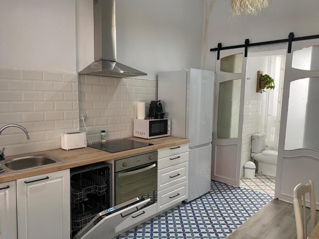 Alzira bonita Loft C junto plaza mayor, Les Muralles