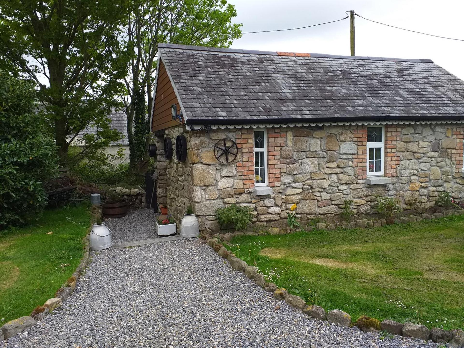 The Crossing Retreat, Barn, R95TH5C