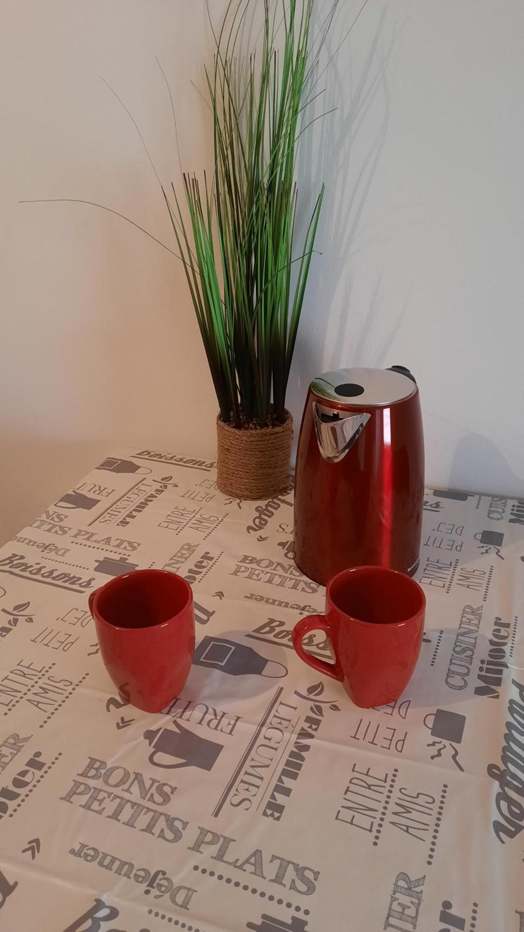 Coffee/tea facilities