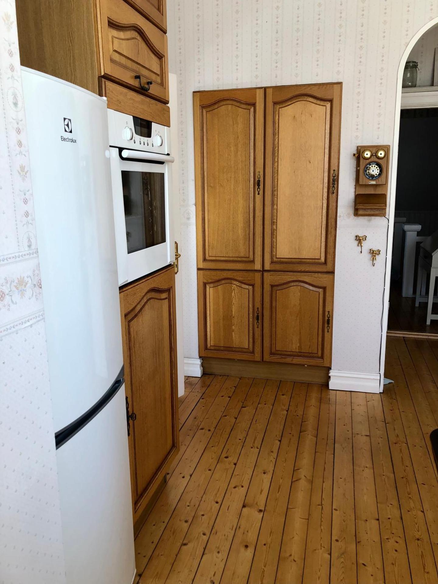 Vacker våning med havsutsikt i Strömstads centrum.