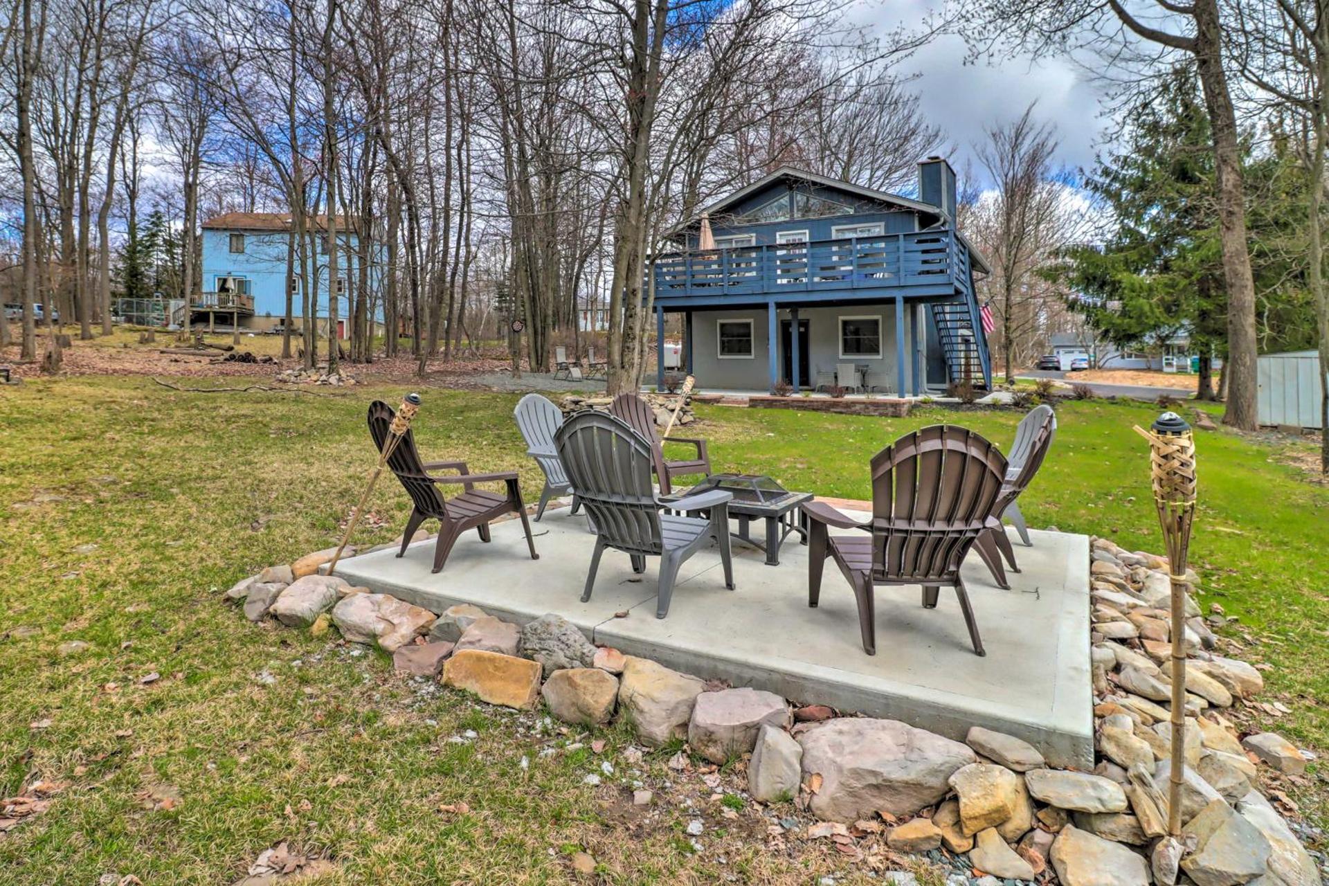 6 Mi to Camelback Slopes! Home with Game Room