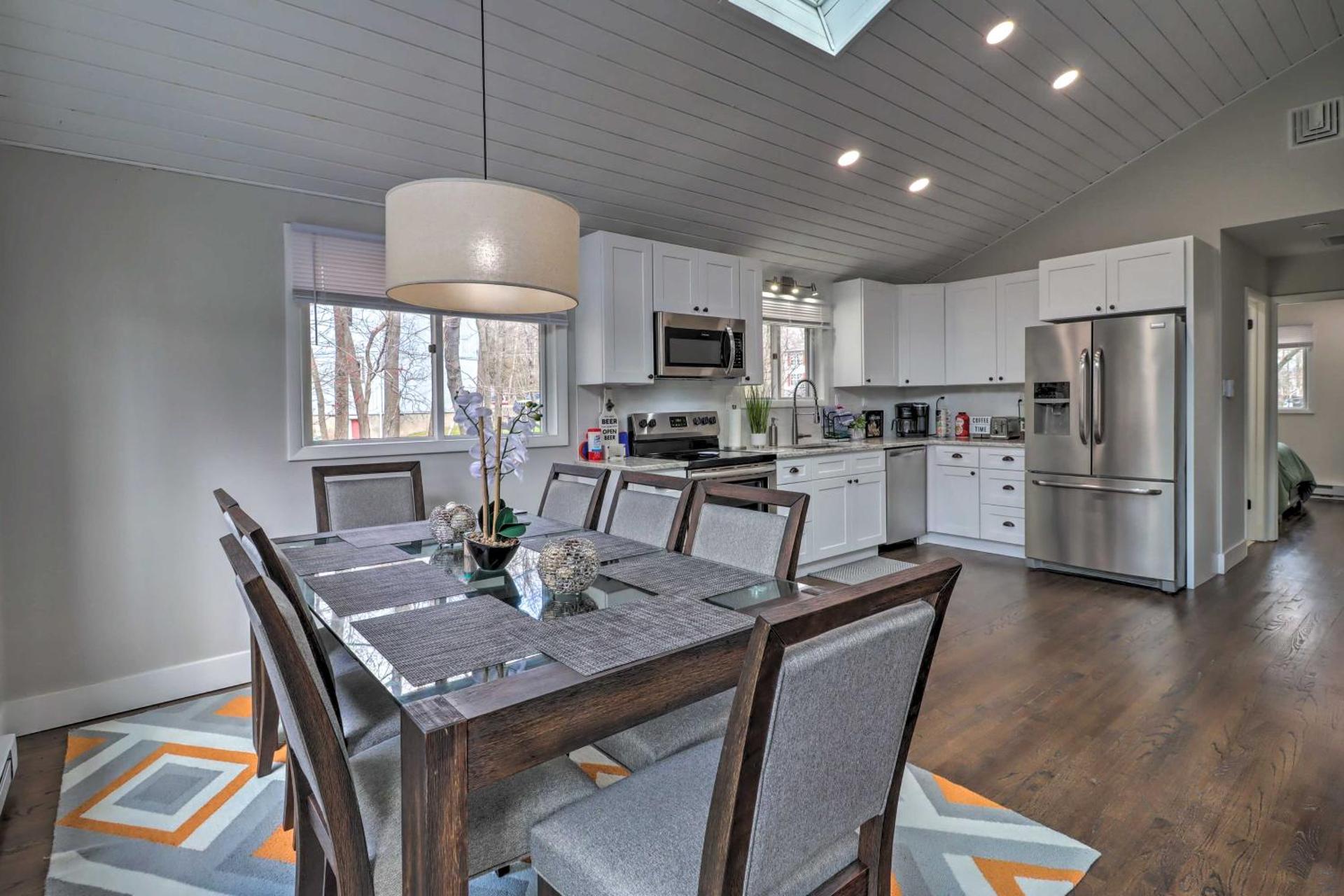 6 Mi to Camelback Slopes! Home with Game Room