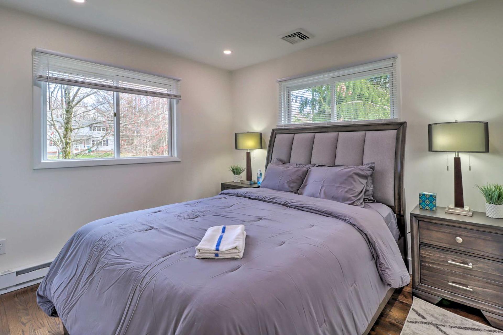 6 Mi to Camelback Slopes! Home with Game Room