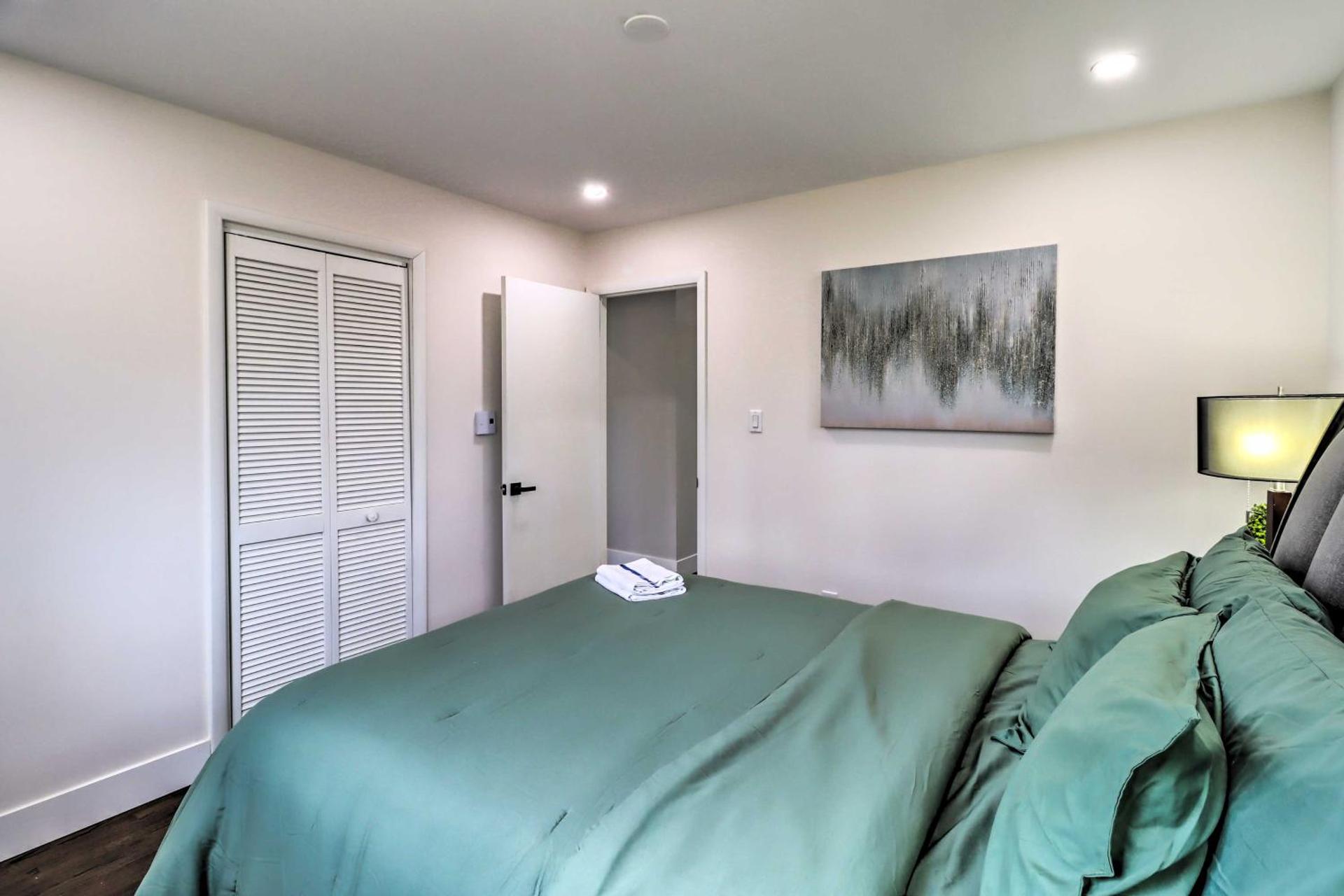 6 Mi to Camelback Slopes! Home with Game Room