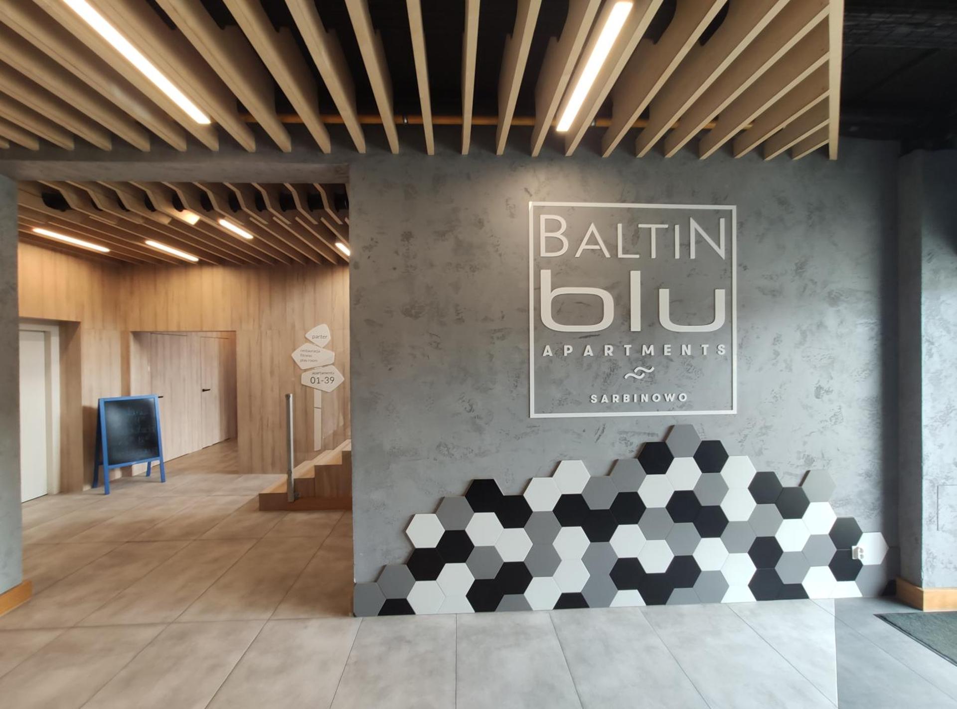 Apartament z basenem Sarbinowo