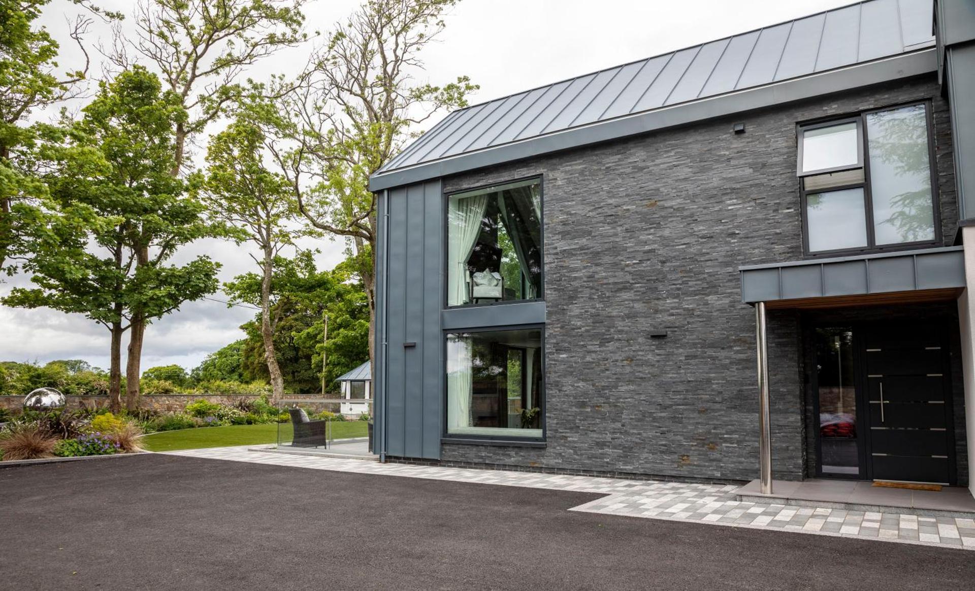 Dafarn Newydd Studio