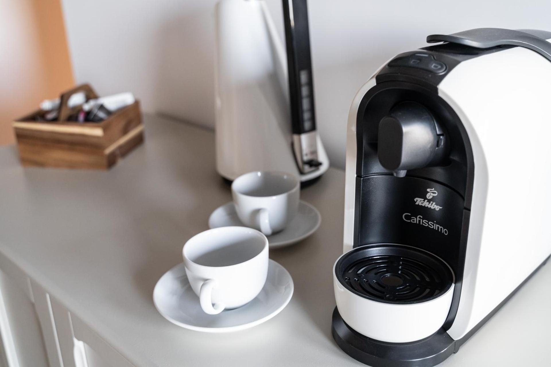 Coffee/tea facilities