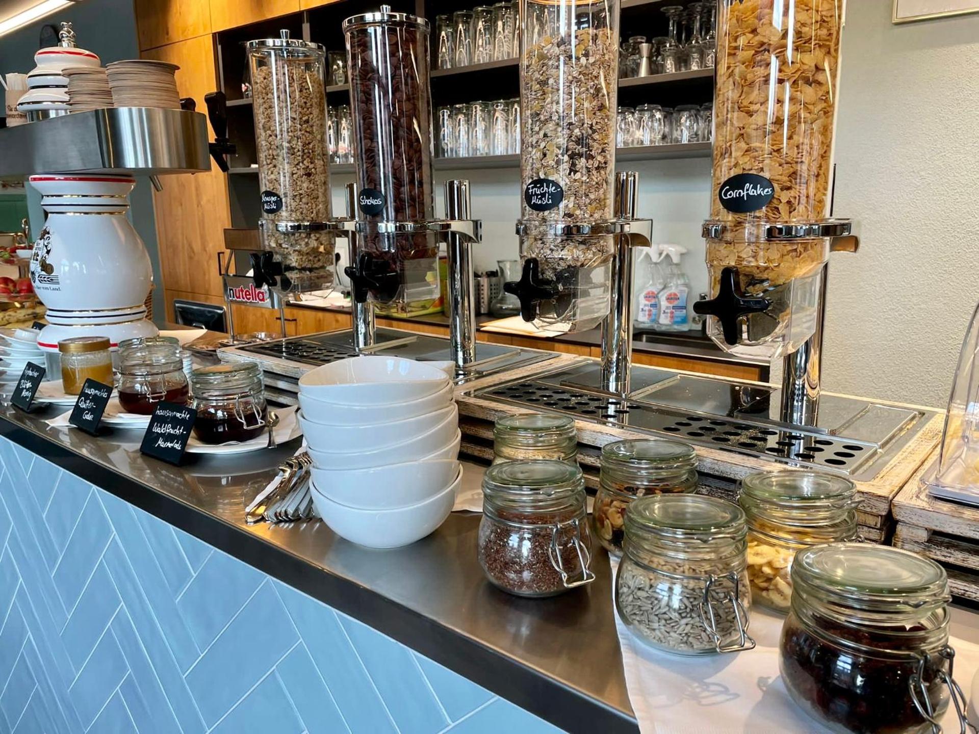 Landgasthof Linde Hepbach, Hotel & Restaurant