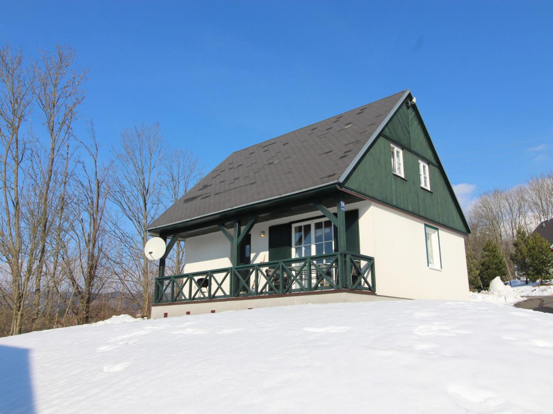 Holiday Home Holiday Hill 47 by Interhome