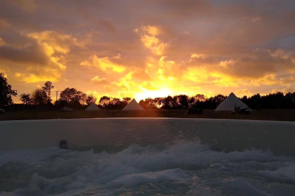 Cobweb Cottage Studios