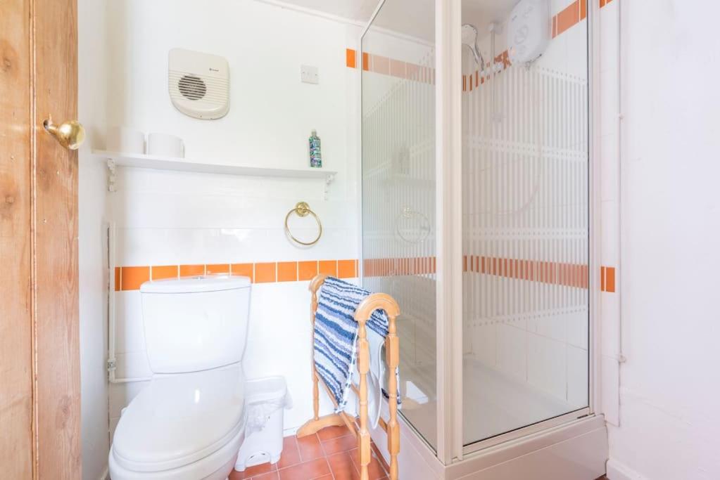 Cobweb Cottage Studios