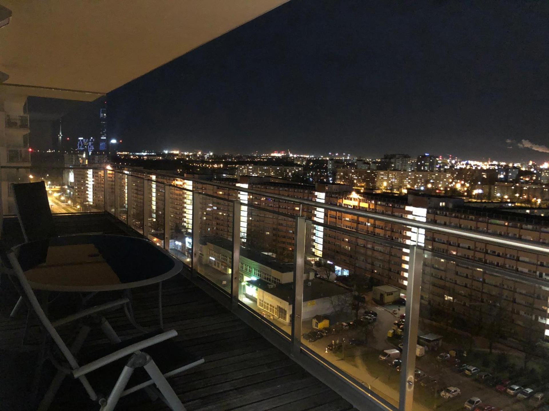 SAN APARTMENT 16th floor