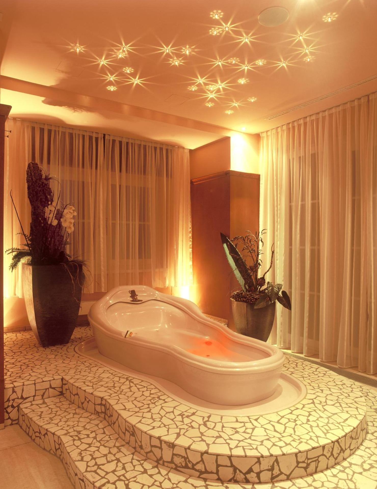 Spa and wellness centre/facilities