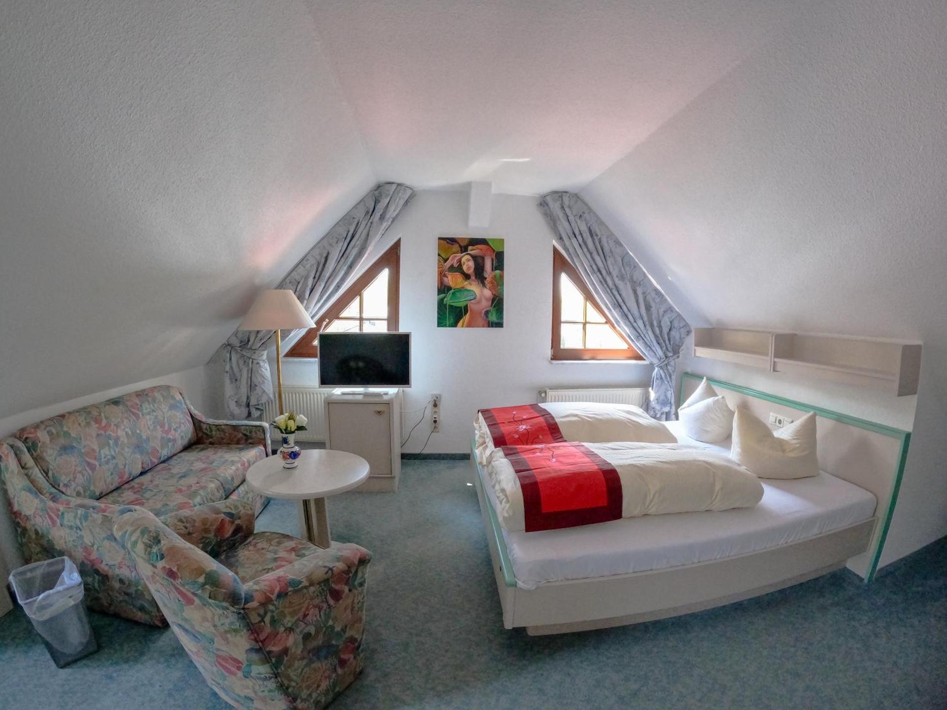 Photo of the whole room