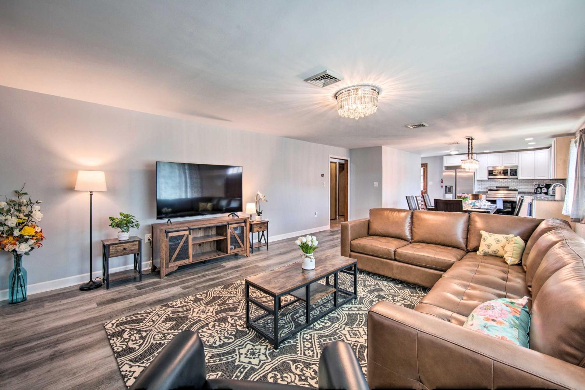 1 Mi to Hersheypark Family Home with Game Room!